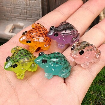 Χαριτωμένο Kawaii Frog Resin Micro-landscape Cartoon Frogs Τεχνητά ειδώλια Μινιατούρες Στολίδια για διακόσμηση για γλάστρα κήπου