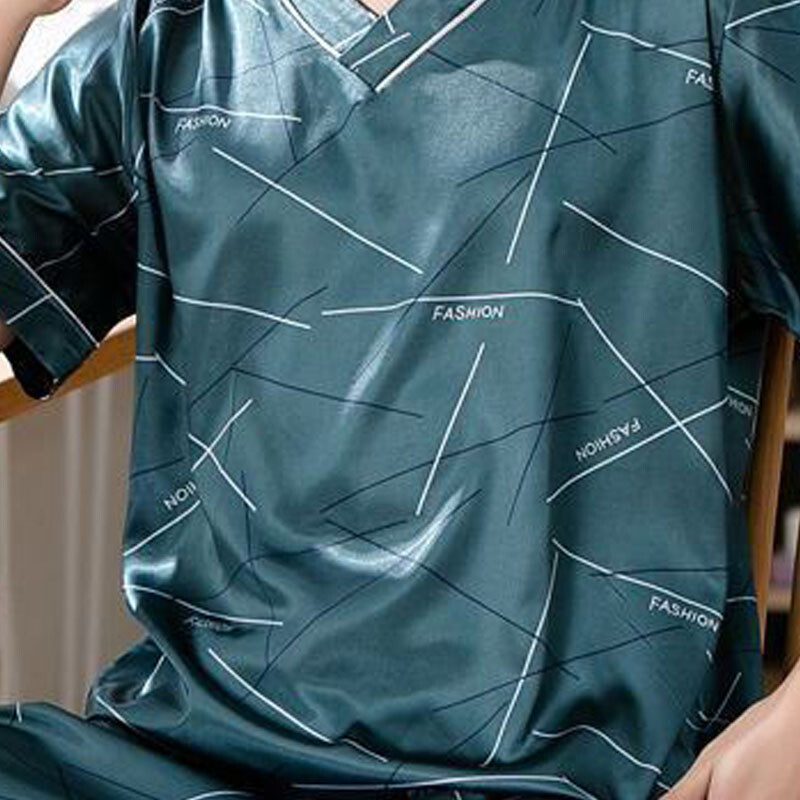 Vyriška pižama, ledinis šilkas, plonas trumparankovis dviejų dalių kostiumas korėjietiška laisvų didelių dydžių vyriškų namų rūbai su raidėmis versija