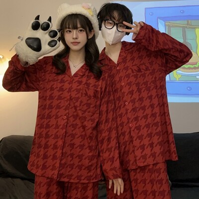 Férfi pizsama pármodell Piros madártávlatú pizsama Kényelmes nyári és őszi, hosszú ujjú nappaliruha öltöny kívül is hordható