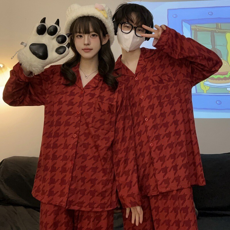 Férfi pizsama pármodell Piros madártávlatú pizsama Kényelmes nyári és őszi, hosszú ujjú nappaliruha öltöny kívül is hordható