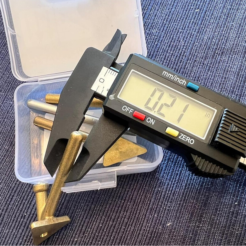 4 tk plastist keevitamise asendusotsikud, jootekolb püstoli otsad, kolmnurkse vaskpeaga keevitusseadme tarvikud auto kaitseraua remondiks