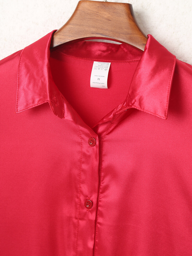 Vyriški šilkiniai atlasiniai marškiniai Ilgi poilsio drabužiai, apverčiama apykakle su puse rankovių, užsegama pižama Viršutiniai lenktais kraštais miegui skirti drabužiai „Sissy“ namų drabužiai