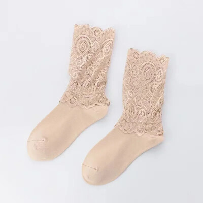 Seksi čipkane mrežaste čarape s cvjetnim motivima Ženske crne prozirne kratke pamučne čarape Za žene Elastične retro slatke čarape Ženske nove