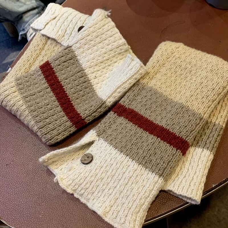 Moterų kojų šildytuvai rudeniui ir žiemai Naujos vientisos spalvos dryžuotos storos megztos kojų šildytuvų sagos, skeltos šiltos kojinės moterims