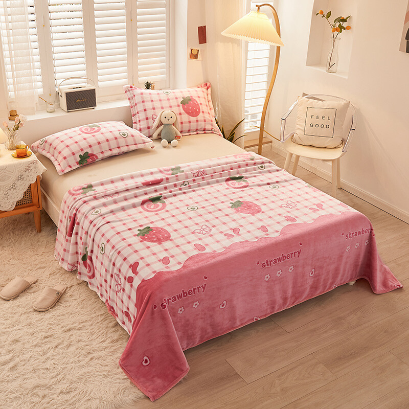 Pătură de flanel cu căpșuni din desene animate pentru fete, cearșaf cald pentru pat, pături de pluș fleece moale pentru pat, canapea, pături șal