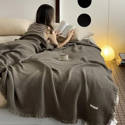 A klasės Merade pavasario ir vasaros keturių sluoksnių raukšlių siūlų kutų antklodė kūdikių apkabinimo antklodė