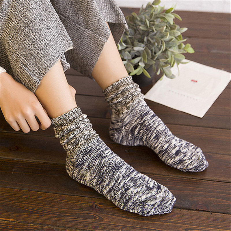 Jesen Zima Podebljane tople vunene srednje tube čarape Jednobojna kombinacija Mekane udobne ležerne prozračne ženske čarape