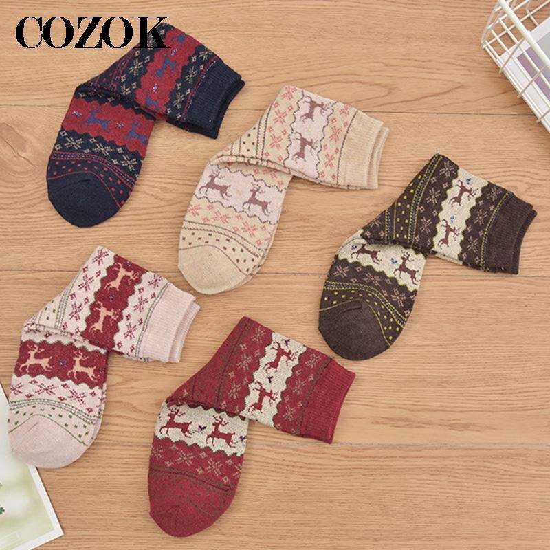 3 poros/partija Moteriškos vilnos šiltos kojinės Žieminės plonos kalėdinės animacijos Juokingos elnių kojinės Atsitiktinės megztos trumpos kojinės Moteriškos moteriškos kojinės