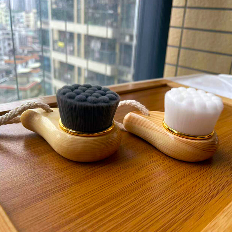 Veido natūralaus pušies medžio rankenėlės valymo šepetys Grožio įrankiai Minkšti Fber plaukai Rankinis šepečių valymas Veido šepetėliai Odos priežiūra