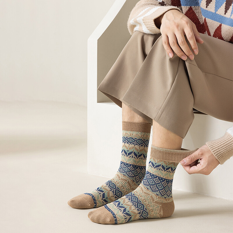 Férfi ruha zokni, Cotton Crew zokni, 3 pár, Légáteresztő és izzadságelnyelő, Funky Colorful Pattern Crew Zokni