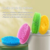 Silikoonist kehakoorija Pehmete harjastega Kahepoolne kehakoorija käeshoitav puhastav nahahari poisi tüdrukule dušivannihari