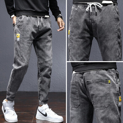 2020 m. žiemos vyrų mada, universalus laisvalaikio ilgos kelnės, vilnos pamušalas, pastorintas, madingi džinsai, medvilninė medžiaga, laisvas stilius
