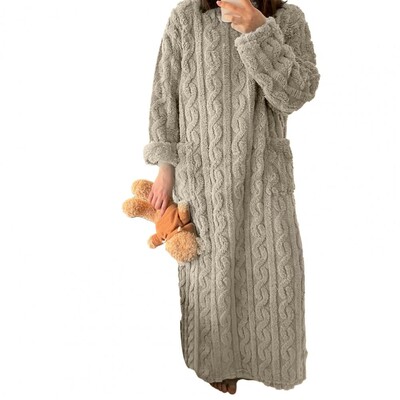 Νυχτικό Winter Lady Μονόχρωμο κοραλί φλις ολόσωμο γυναικείο νυχτικό με στρογγυλή λαιμόκοψη υφή με μακρυμάνικο τσέπες νυχτικό