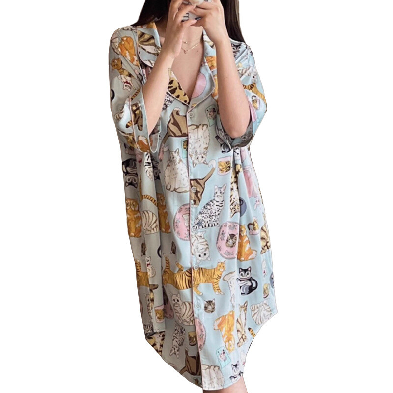 Vasarinė moteriška pižama suknelė ledinis šilko paviršius naujas animacinis kačių naktinis marškinys, atvartas trumpomis rankovėmis pižamos suknelė mergaitei naktinis marškinys