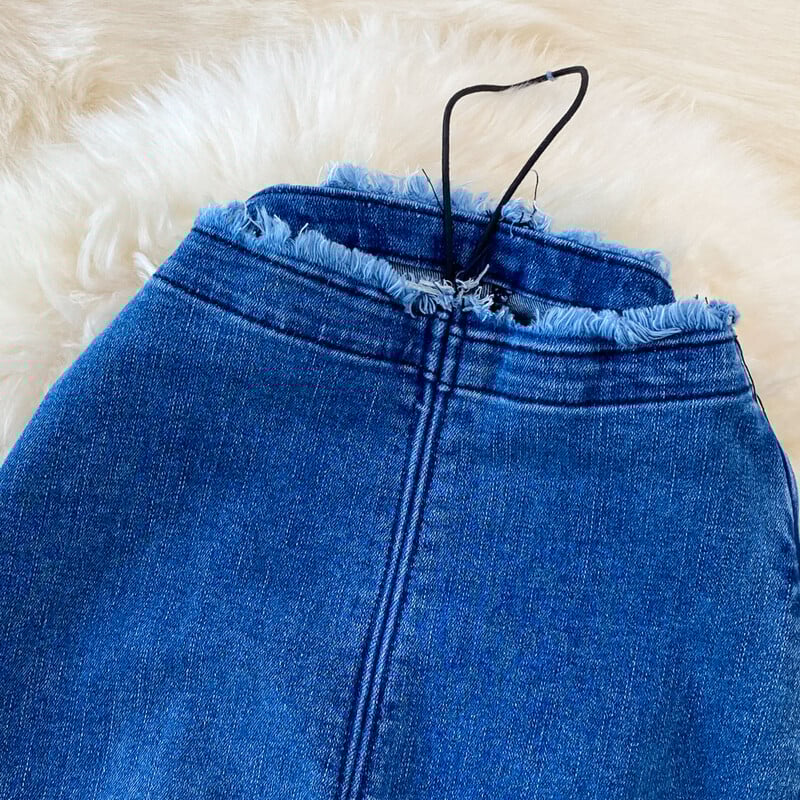 Divat Női Farmer 2023 Őszi új magas derekú karcsúsító feszes mellű nyers szélű sztreccs kiszélesedő nadrág koreai női ruházat