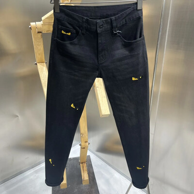 Trendy vintage čierne strečové slim fit džínsy nový štýl mladistvých malých rozmerov s nižším pásom pre mužov, cezhraničné skladom