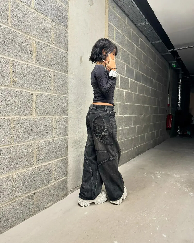 Y2K Streetwear Čierne prané vyšívané voľné džínsy Retro osobnosť Harajuku Móda Pouličný trend Ležérne Unisex džínsy so širokými nohavicami