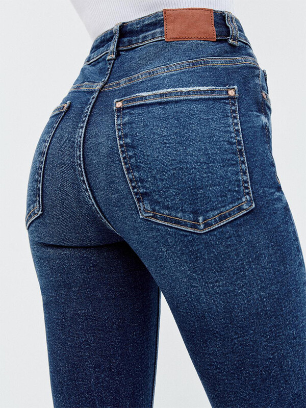 TRAF női vékony, magas derekú kiszélesedő farmernadrág új zsebes cipzáros gombos sztreccs széles szárú nadrág mosott hatású divatos nadrág