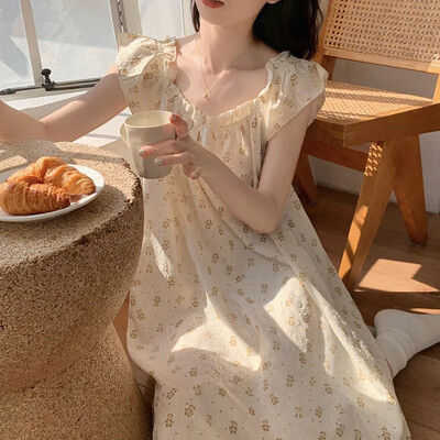 2024 m. Vasaros Nauji Austi Trench Žakardiniai Mieli laisvalaikio miegui rūbai Moteriški Japoniško stiliaus Sweet Wind Naktiniai marškinėliai
