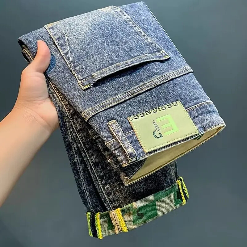 Pánske rifle v štýle jar/leto, trendy, slim fit, s dierovanými nohavicami, elastické, s malou obuvou