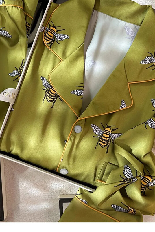 Γυναικεία Σετ Πυτζάμες Άνοιξη Φθινόπωρο 2 τεμαχίων Bee Print Πυτζάμα με ψεύτικο μεταξωτό σατέν Πυτζάμα Μακρυμάνικο πιτζάμα Mujer Pjs Homewear