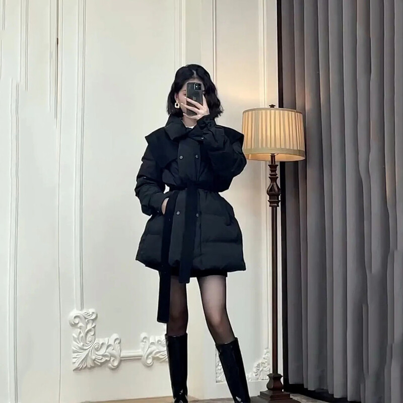 2023-as fekete pamutkabát női, téli, közepes hosszúságú, fűzős Parka Slim Splicing temperamentumos, párnázott dzseki női meleg felöltőhöz