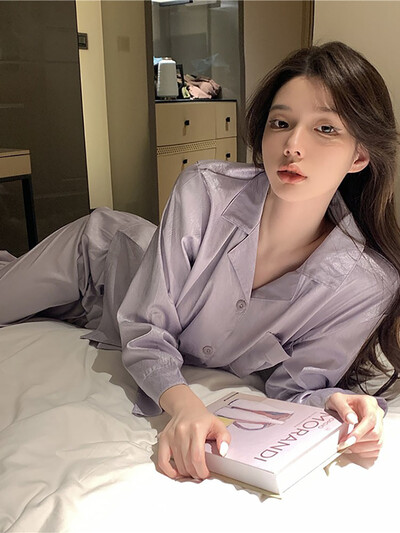 Hosszú ujjú jégselyem pizsama nőknek tavaszi őszi tömör kardigán hajtókás otthoni hálóruha 2024 új női laza szabadidős viselet