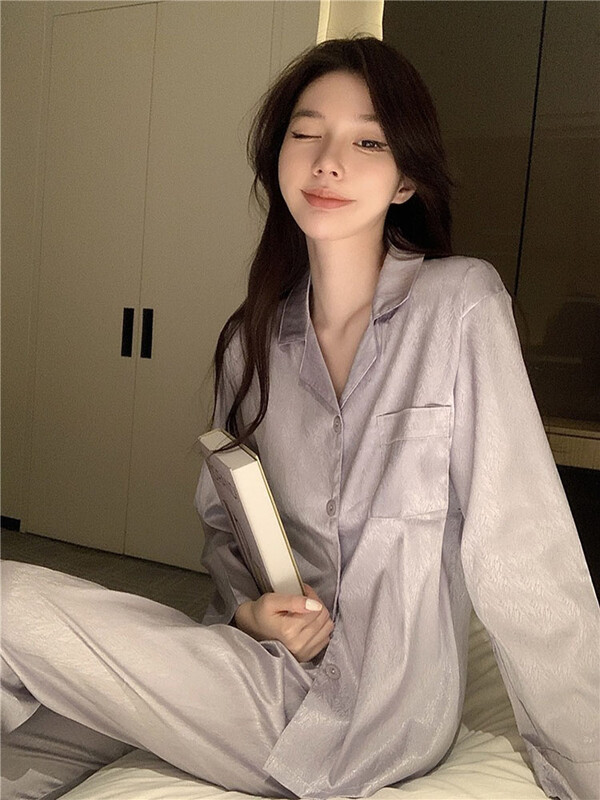 Hosszú ujjú jégselyem pizsama nőknek tavaszi őszi tömör kardigán hajtókás otthoni hálóruha 2024 új női laza szabadidős viselet