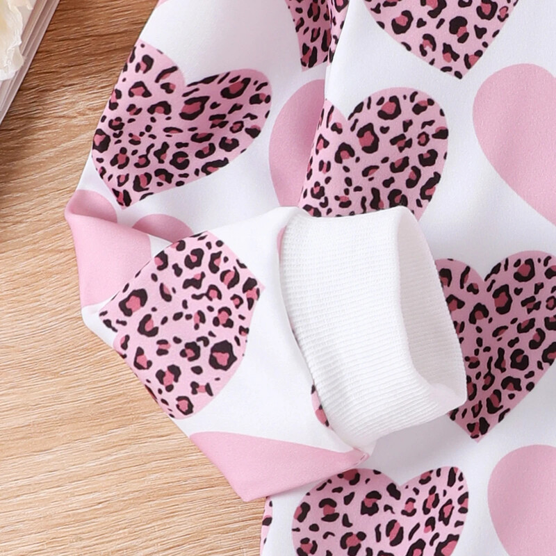 PatPat Toddler Girl mielas širdelės formos megztinis, minkštas ir patogus, idealiai tinkantis įprasto stiliaus išvykoms ir kasdieniam dėvėjimui