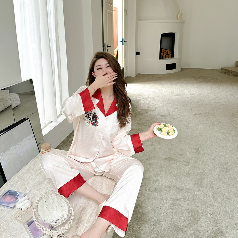 Jxgarb New Arrival Moterų pavasario rudens laisvalaikio ledo šilko pižamų rinkiniai Madingi moteriški spausdinti namų naktiniai drabužiai Satininiai miegui