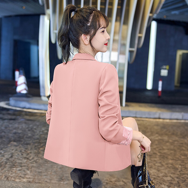 Női tavaszi és nyári új kínai stílusú rövid csatos kontraszt öltöny kabát Retro alkalmi laza egysoros blézerkabát