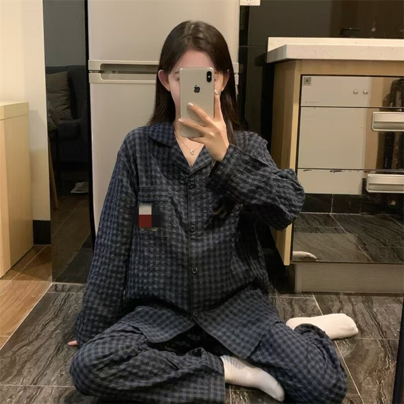 Pavasario ir rudens naujos moteriškos pižamos namų aprangos kostiumas mergaitėms ilgomis rankovėmis Pavasario ir rudens tinklelis, raudonas animacinių filmų languotas namų drabužių rinkinys