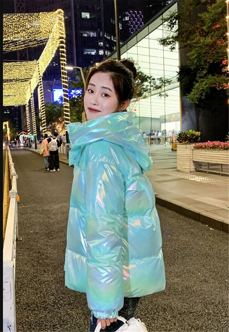 Корейско лъскаво пране от памук Дамски подплатени дрехи Зимно ново цветно палто Корейска версия Свободно удебелено студентско яке