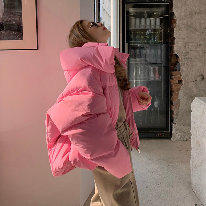 Голямо дамско зимно яке Къси паркове с качулка Ежедневни едноцветни удебелени топли връхни дрехи с памучна подплата Дамски пухени палта