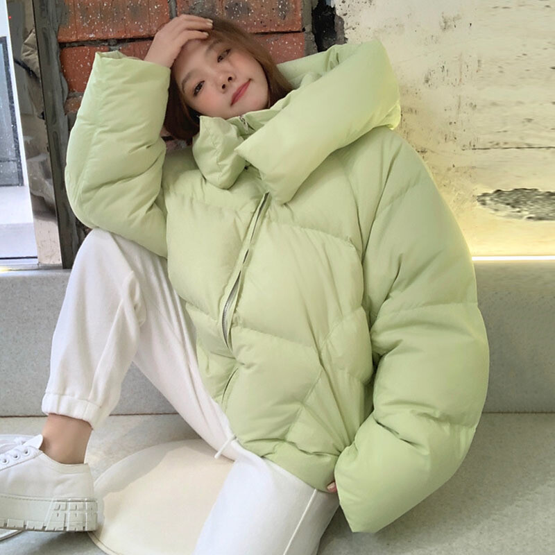 Голямо дамско зимно яке Къси паркове с качулка Ежедневни едноцветни удебелени топли връхни дрехи с памучна подплата Дамски пухени палта