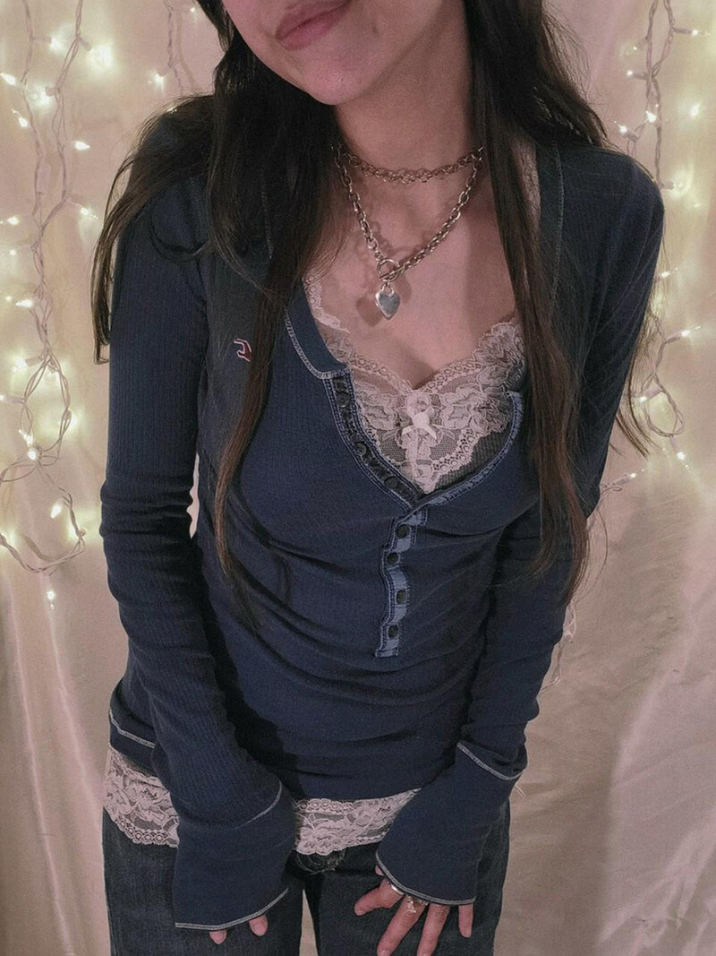 Dámske čipkované topy s výstrihom do V, grunge kontrastné farby, dlhý rukáv, úzke tričko s výstrihom do V, vintage estetická blúzka