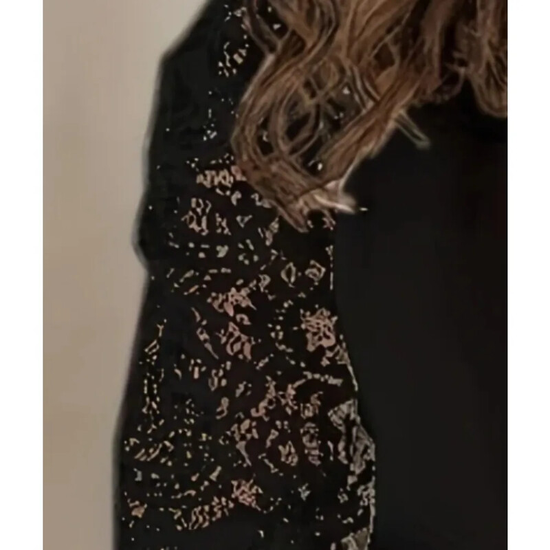 Ženska XL-5XL velika ljetna modna ženska majica velike veličine s čipkastim rukavima i V izrezom Majice temperamentne elegantne majice