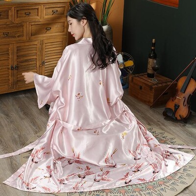 Εκτύπωση Crane 2 τμχ Ρόμπα Νυχτικό Σετ Γυναικείο Μακρύ Νυχτικό Νύφη παράνυμφο Μπουρνούζι γάμου κιμονό Φαρδιά σατέν Εσώρουχα για το σπίτι