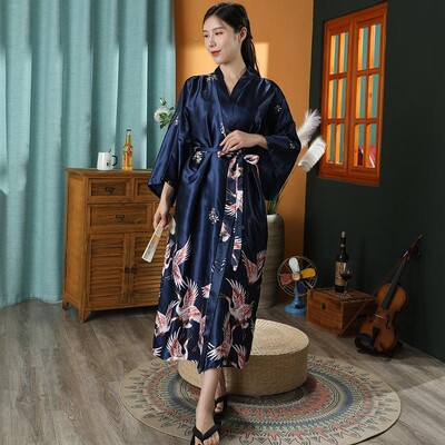 Εκτύπωση Crane 2 τμχ Ρόμπα Νυχτικό Σετ Γυναικείο Μακρύ Νυχτικό Νύφη παράνυμφο Μπουρνούζι γάμου κιμονό Φαρδιά σατέν Εσώρουχα για το σπίτι