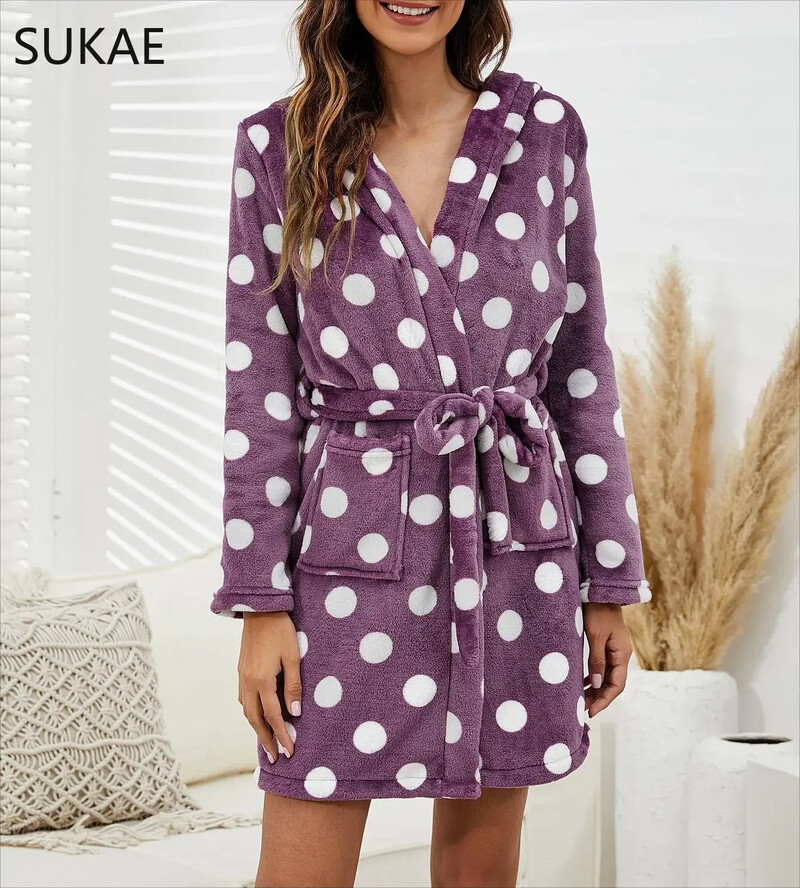 SUKAE Zimski ženski ogrtači Ružičasti baršun Hoodies Ogrtači za kupanje dugih rukava Flanel Kućna odjeća Odjeća za spavanje za slobodno vrijeme Seksi donje rublje za žene