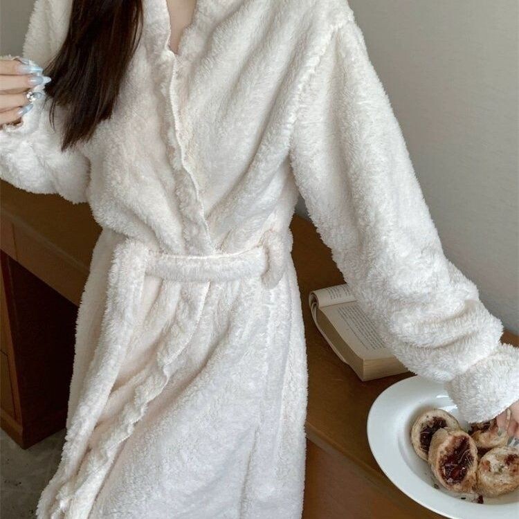 Moteriški koralų vilnos naktiniai marškiniai žiemai sustorintas flanelinis chalatas Seksualus naktinis moteriškas vientisas pižama Namų drabužių chalatas