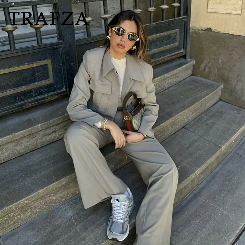 TRAFZA 2024 Jar/Leto ležérne dámske jednofarebné obleky Móda Streetwear Vrecká s golierom a krátkymi bundami + elegantné nohavice so širokými nohavicami