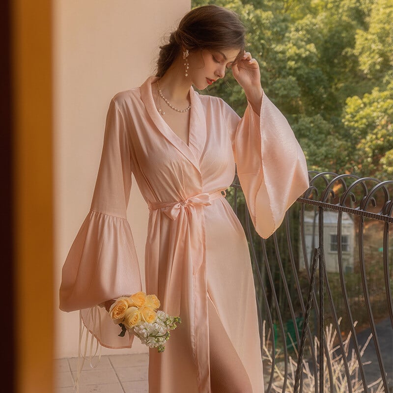 Biele nevesty dlhé svadobné župany nočné košele elegantné francúzske rozšírené rukávy kimono župan šaty jarné letné voľné saténové domáce oblečenie