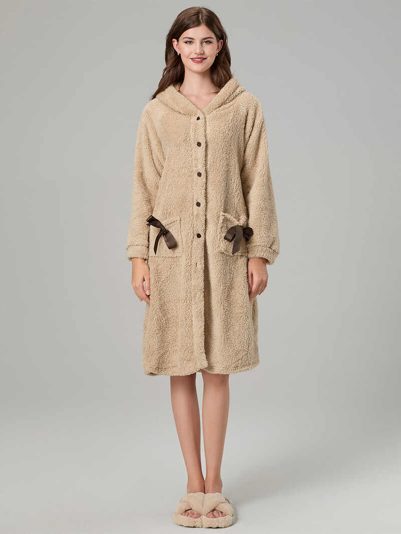 Naiste hommikumantel hommikumantel, nööbid, taskud, flanellist kapuutsiga hommikumantel hotelli spaapeol, kimonorüü