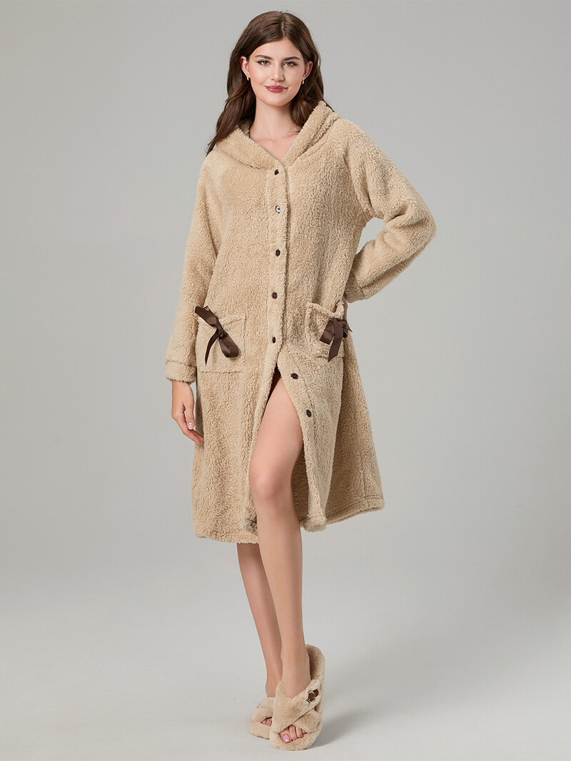 Naiste hommikumantel hommikumantel, nööbid, taskud, flanellist kapuutsiga hommikumantel hotelli spaapeol, kimonorüü