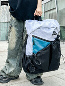 Divatos VC, kontrasztos színű férfi hátizsák Divatos, könnyű nylon diák iskolai hátizsák méretezhető utazótáska