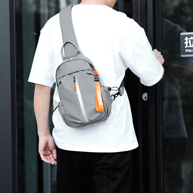 Maža, skersinio kūno kuprinė, skirta per petį, moteriška, lengva, vieno dirželio kuprinė, kuprinė, skirta vaikščioti pėsčiomis