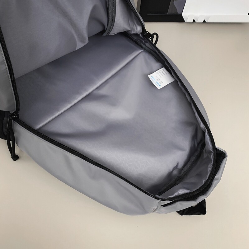 Batoh pre mužov a ženy, študentov, denný batoh, voľnočasový nylonový vodotesný športový batoh 34 * 50 cm, krátky cestovný batoh pre tínedžerov, biely
