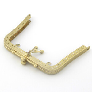 K622 hosszúlábú 16,5 cm-es bojtos medál V alakú kapcsos pénztárca keret Barkács kézzel készített Kiss zártáska kiegészítők arany bronz