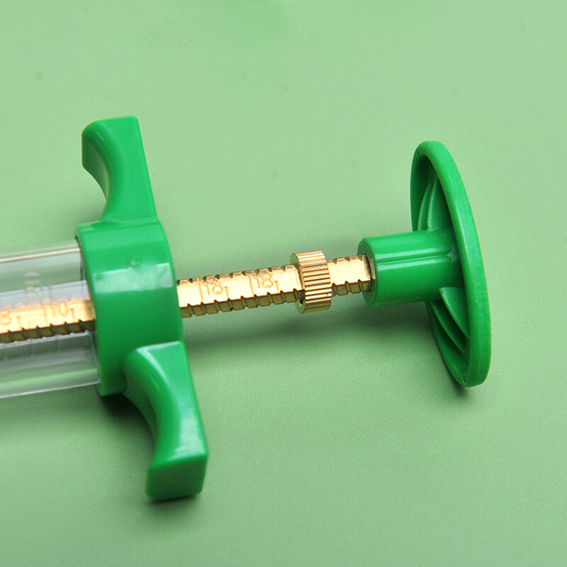 10ml/20ml/30ml/50ml/100ml Súprava na manuálne kŕmenie vtákov s hadičkami, kŕmenie anduliek a papagájov kovovou lyžičkou, rehydratačný prístroj